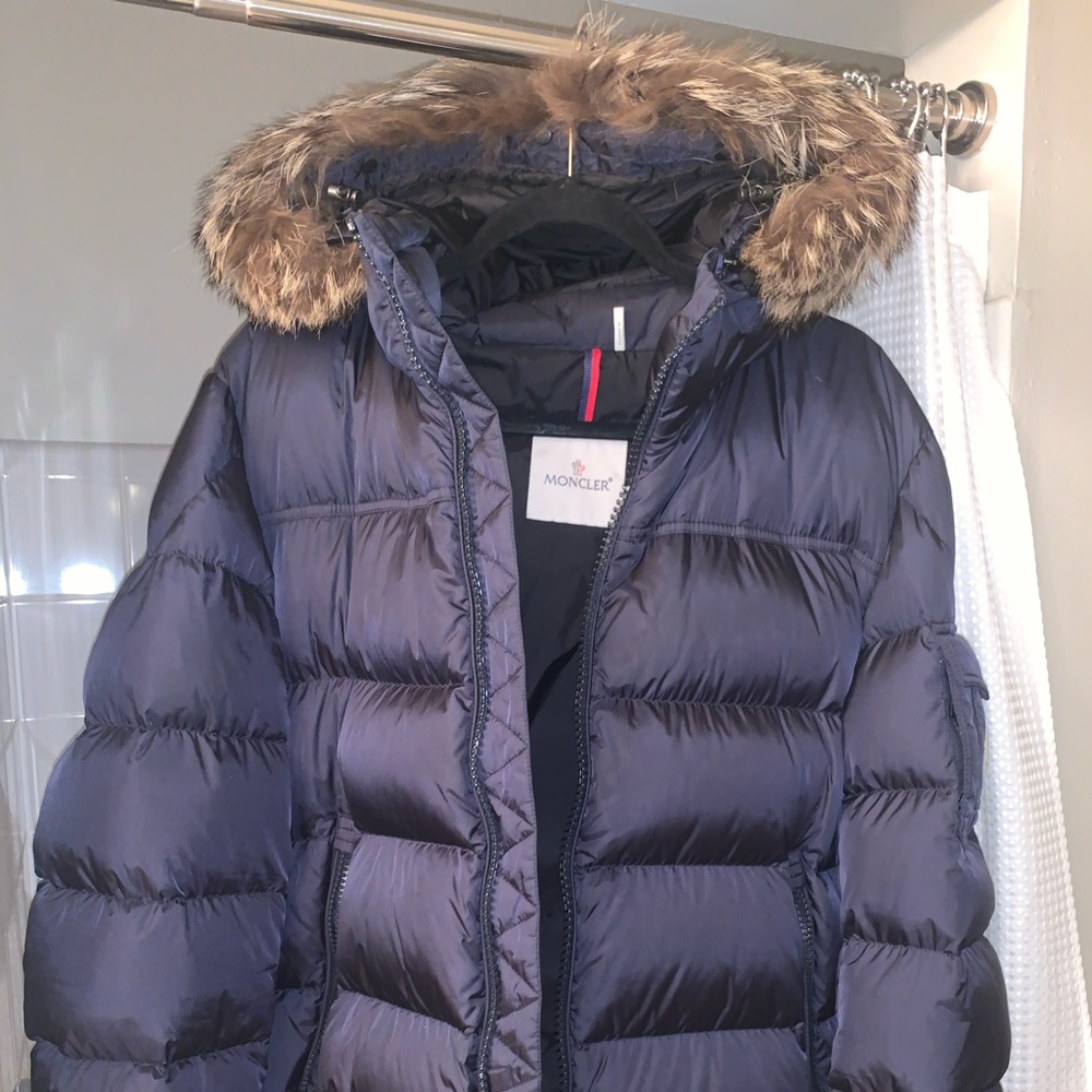 Moncler Marque Puffer (Coyote Fur)